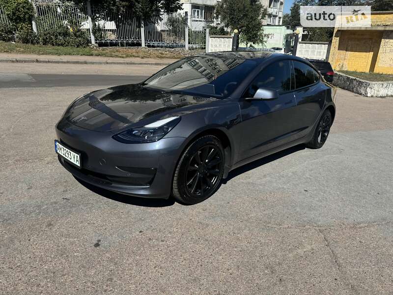 2021 tesla model 3