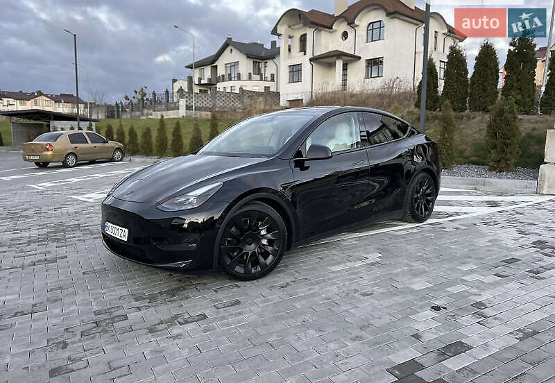 2021 tesla model y