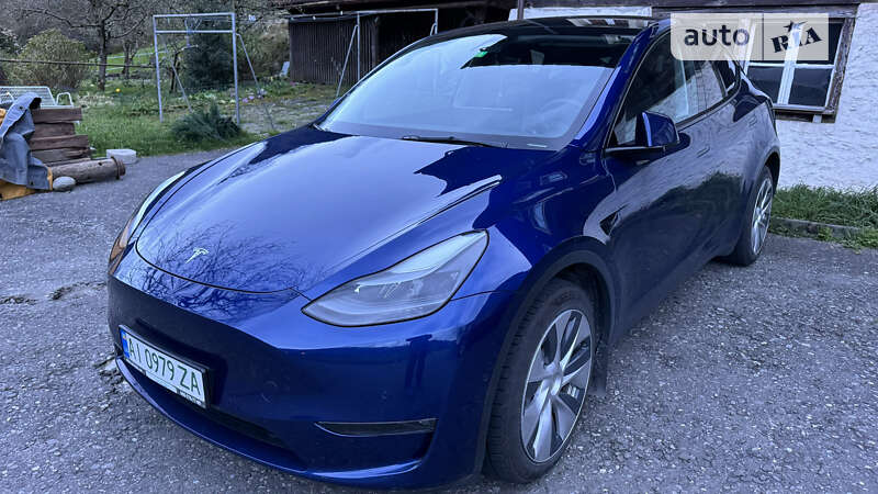 2021 tesla model y