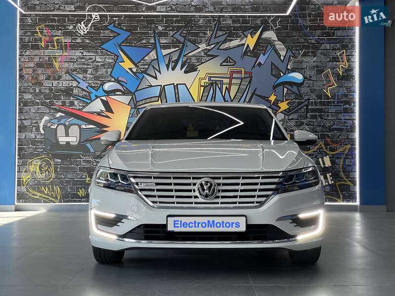 2021 volkswagen e-lavida