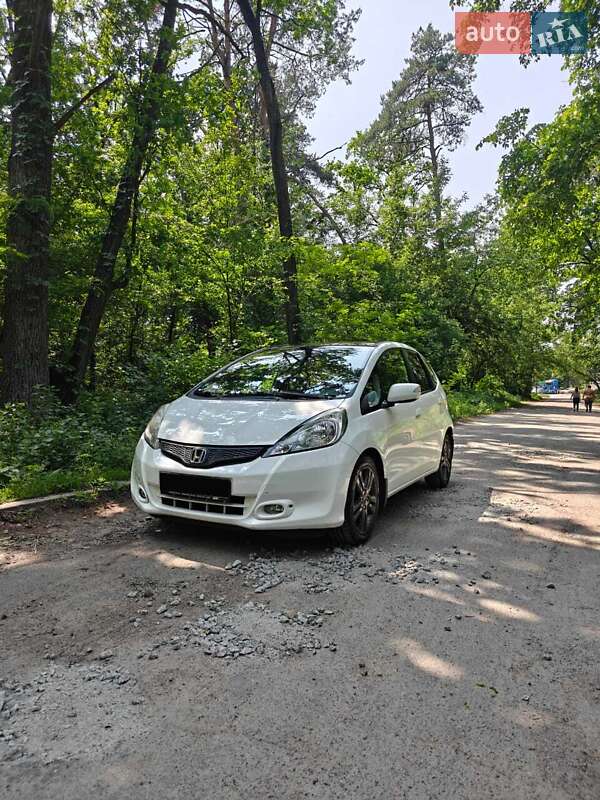 2012 honda jazz
