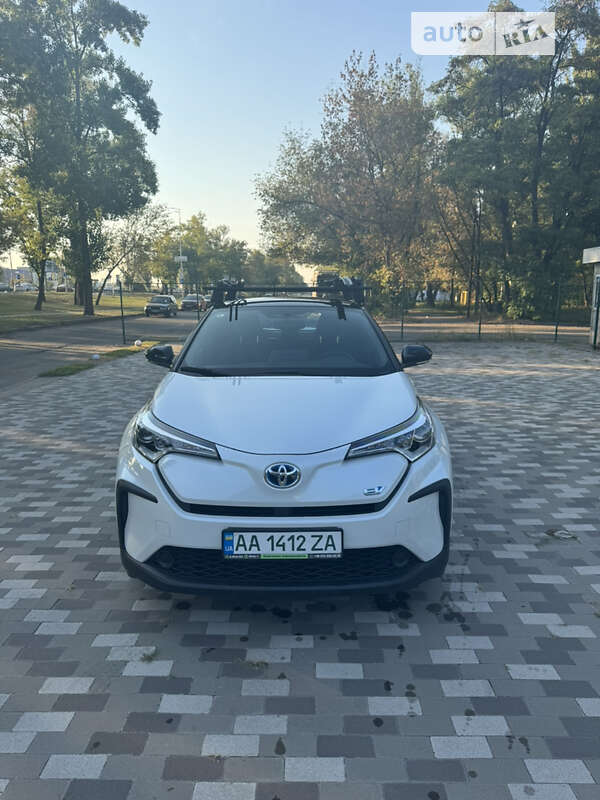 2021 toyota c-hr ev
