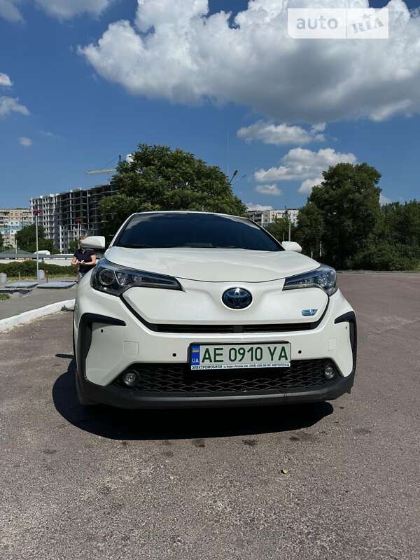 2020 toyota c-hr