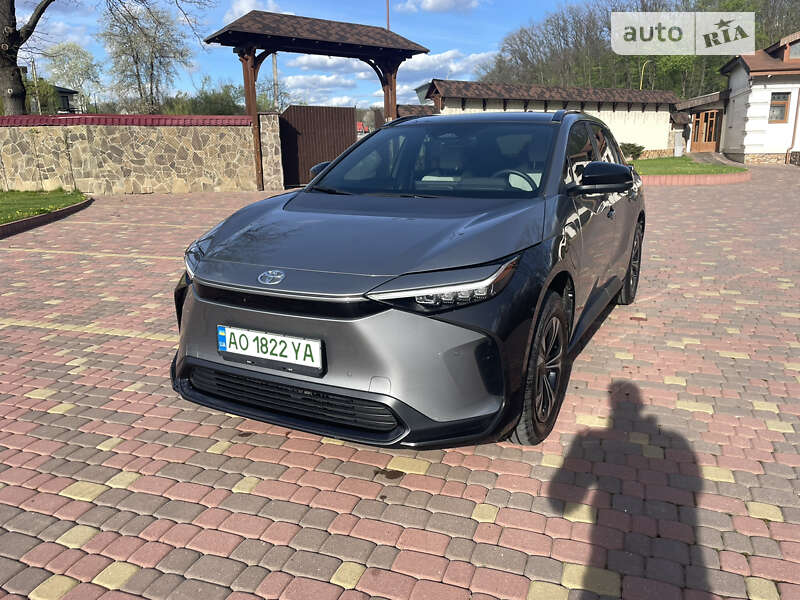 2022 toyota bz4x