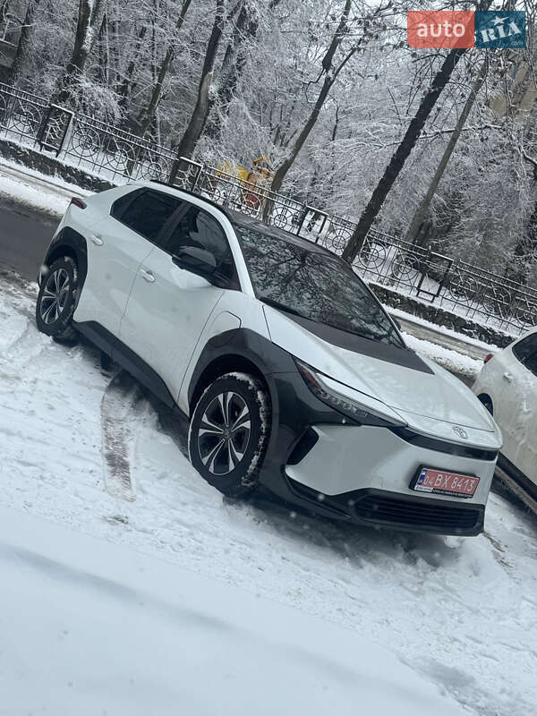2022 toyota bz4x