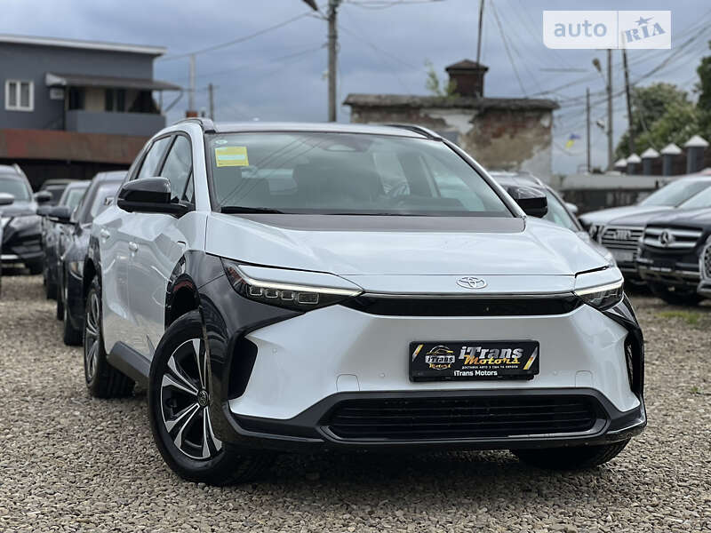 2023 toyota bz4x