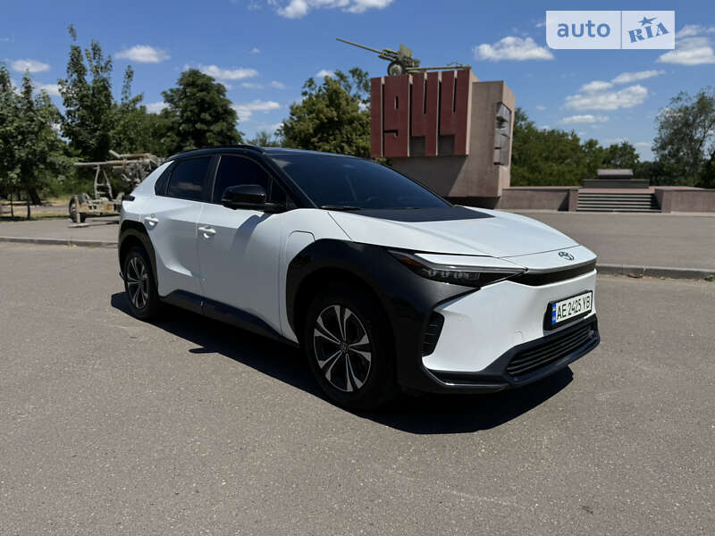 2022 toyota bz4x