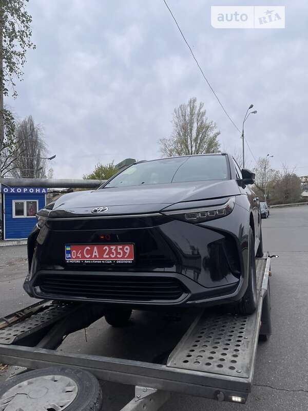 2023 toyota bz4x