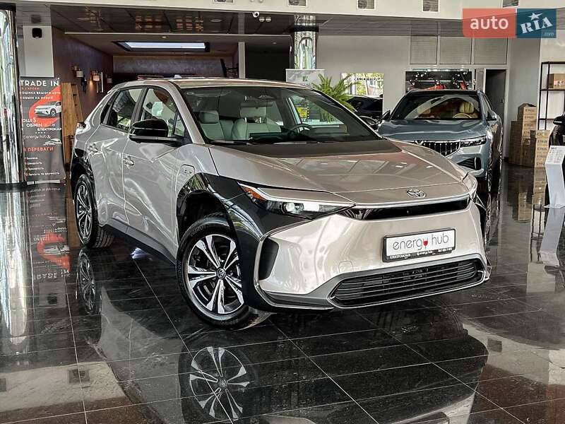 2024 toyota bz4x pro