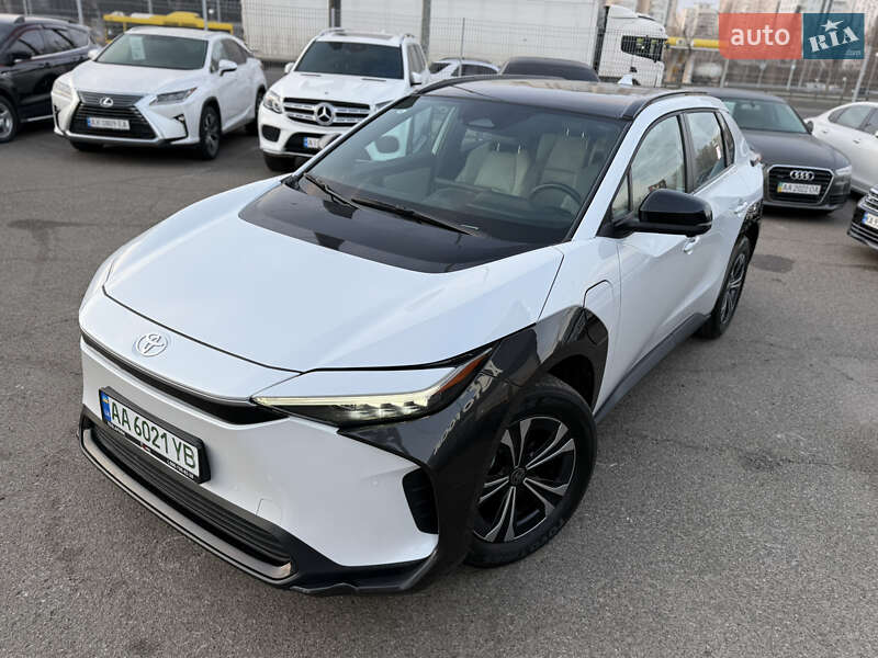2022 toyota bz4x