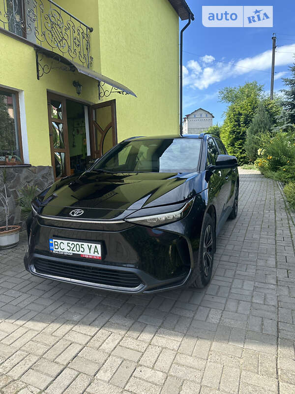 2022 toyota bz4x