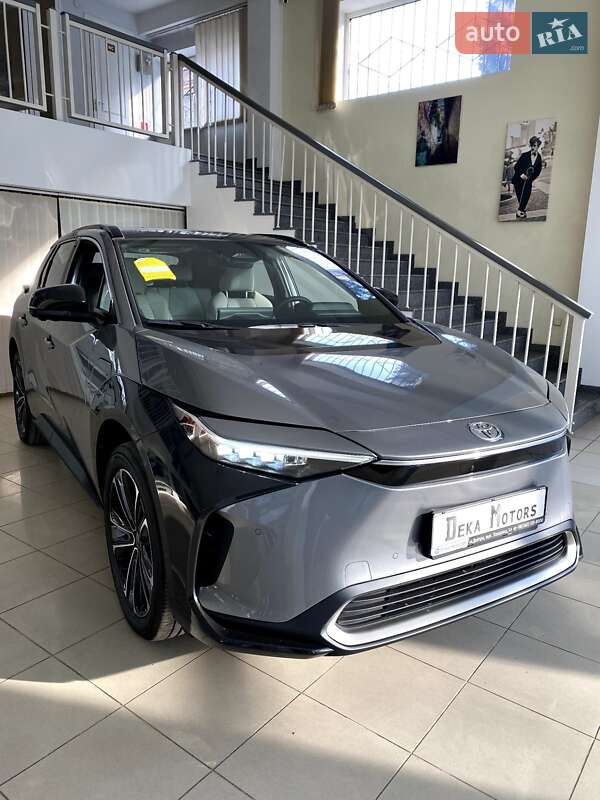 2023 toyota bz4x