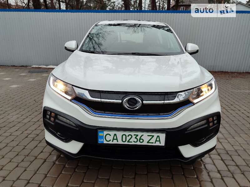2021 honda x-nv