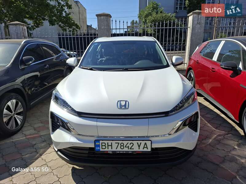2023 honda m-nv