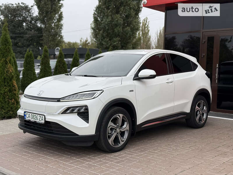 2022 honda m-nv