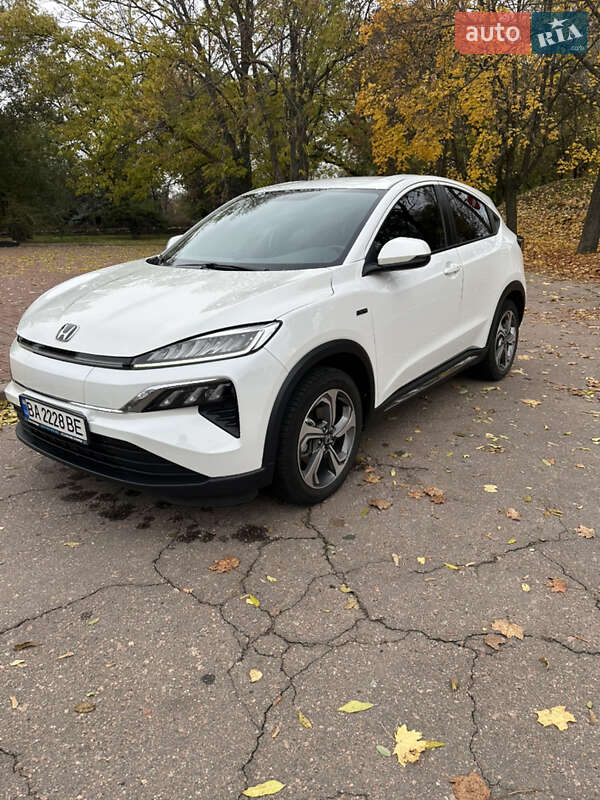 2022 honda m-nv