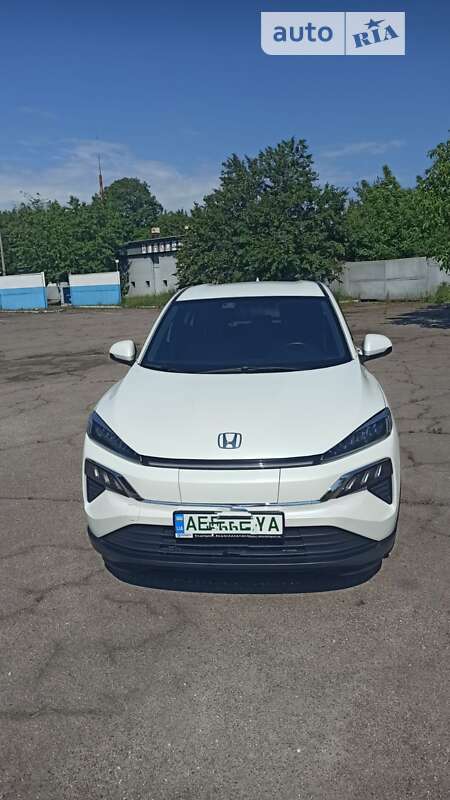 2022 honda m-nv
