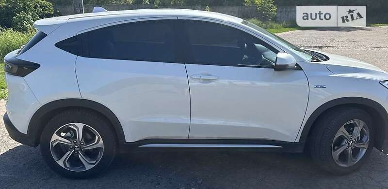 2022 honda m-nv