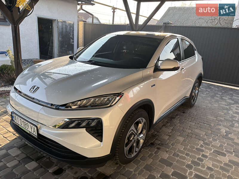 2022 honda m-nv