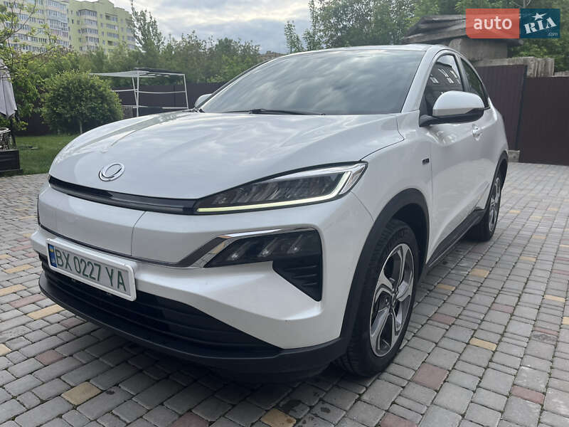 2021 honda m-nv