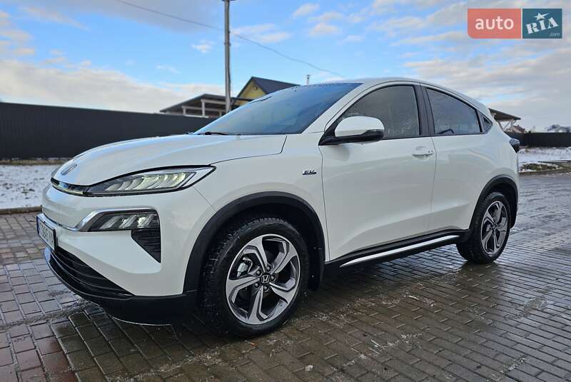 2022 honda m-nv
