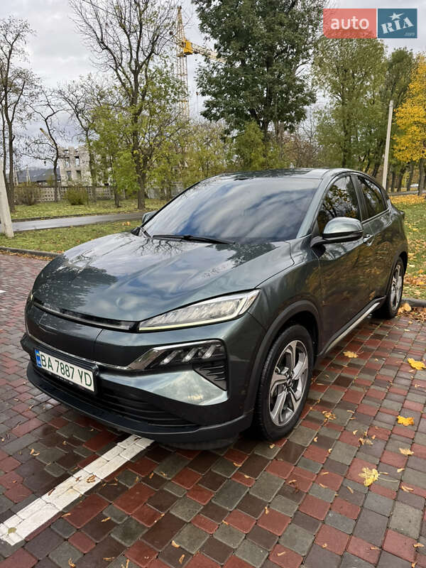 2021 honda m-nv