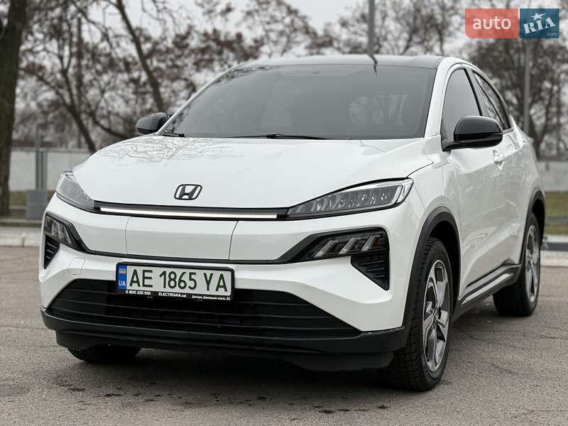 2022 honda ev m-nv