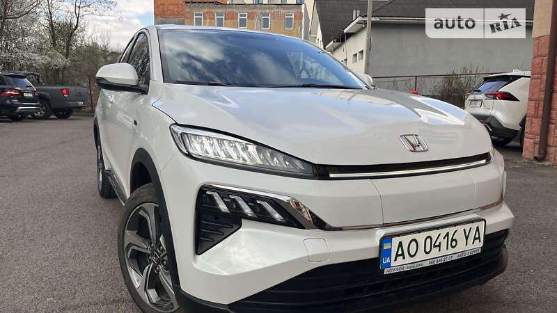 2022 honda m-nv