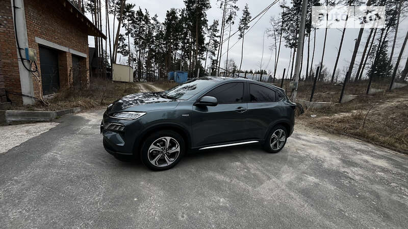 2022 honda m-nv