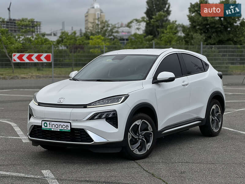 2024 honda m-nv