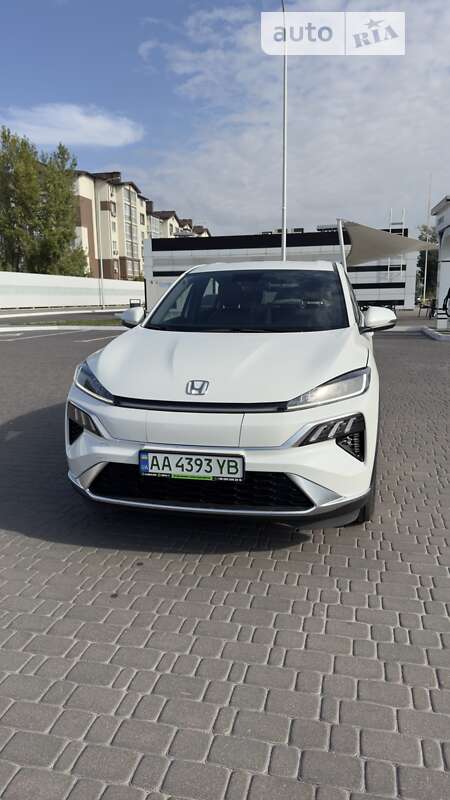 2023 honda m-nv