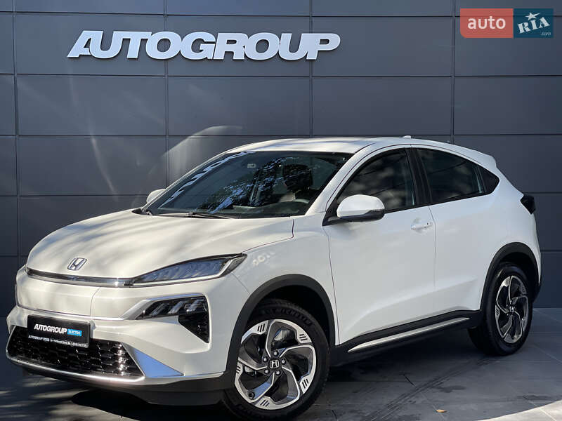 2024 honda m-nv