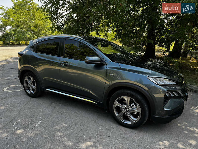 2022 honda m-nv