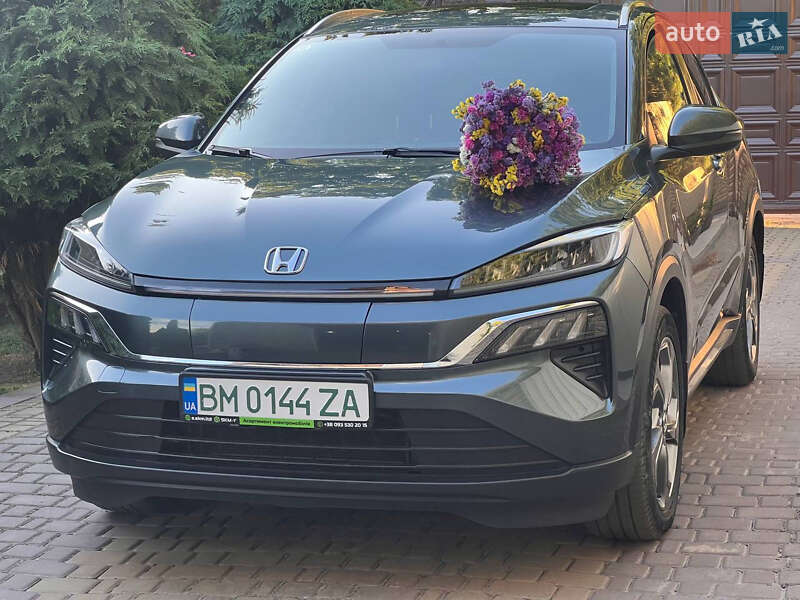2022 honda m-nv