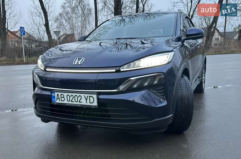 2022 honda m-nv