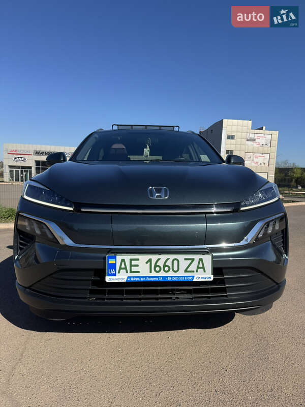 2022 honda m-nv