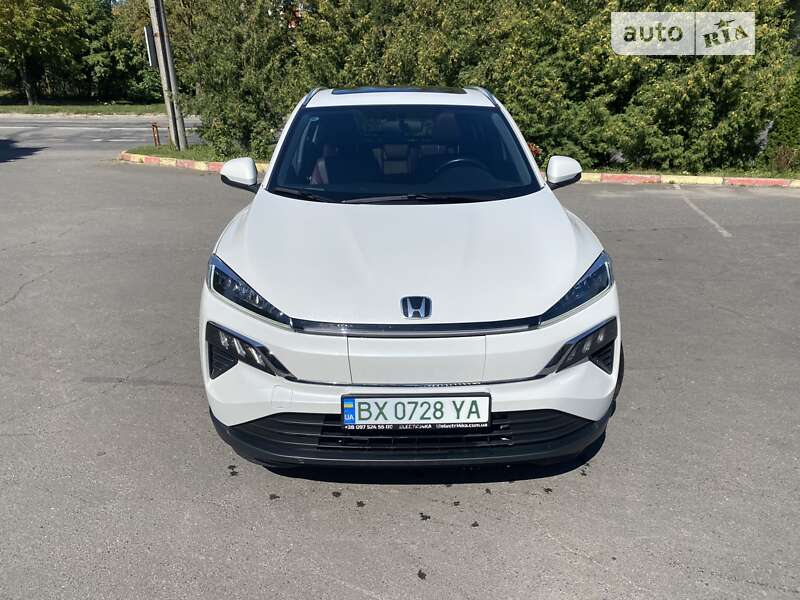2022 honda ev m-nv