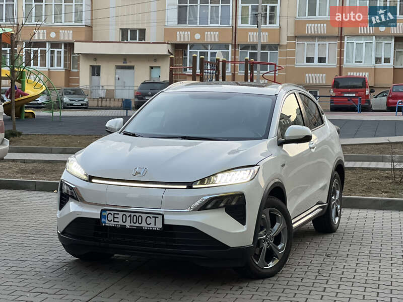 2022 honda m-nv