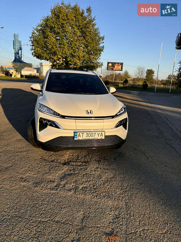 2021 honda m-nv