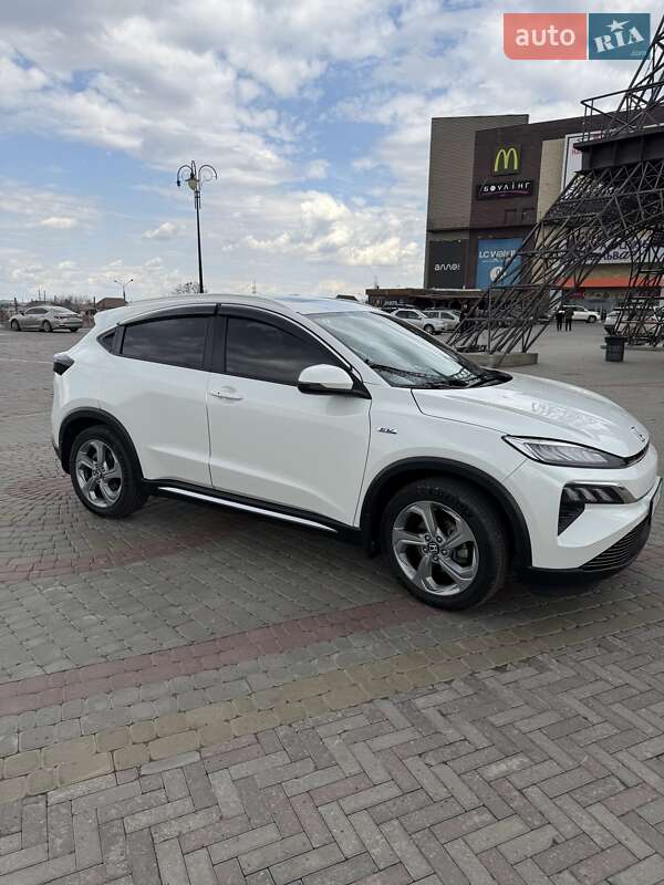 2021 honda m-nv