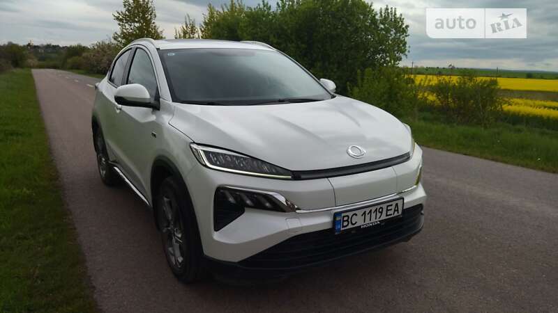2021 honda m-nv