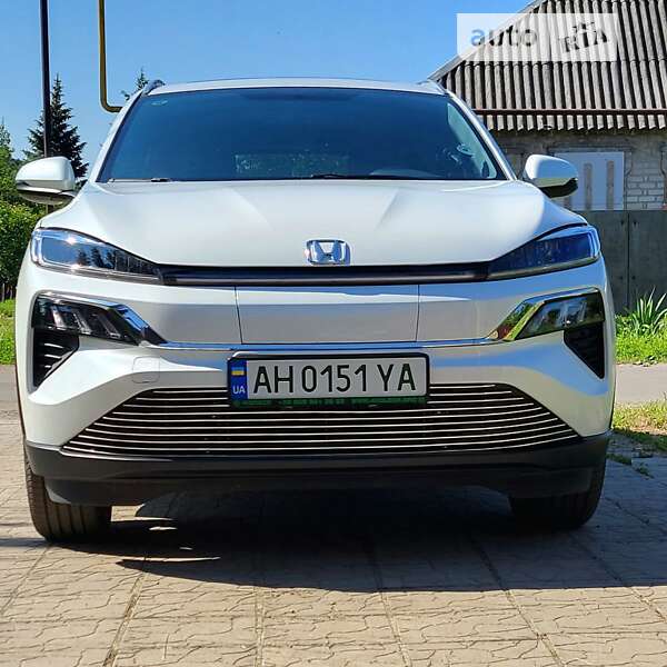2022 honda m-nv top