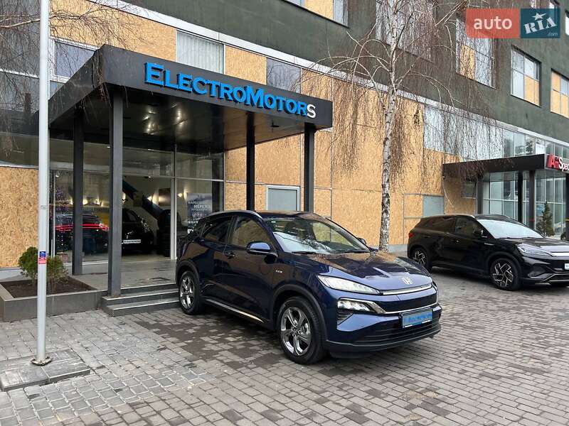 2020 honda m-nv