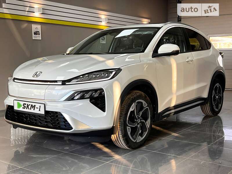 2023 honda m-nv