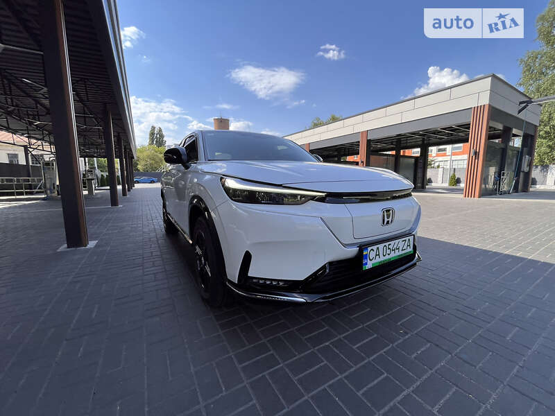 2023 honda e ns1