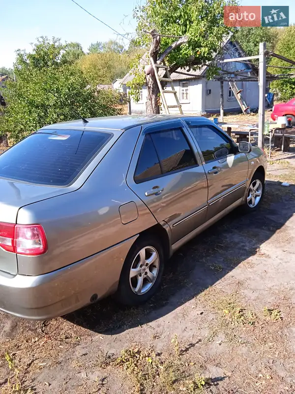 2013 chery amulet