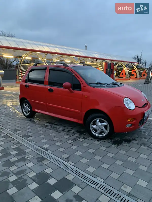 2012 chery qq