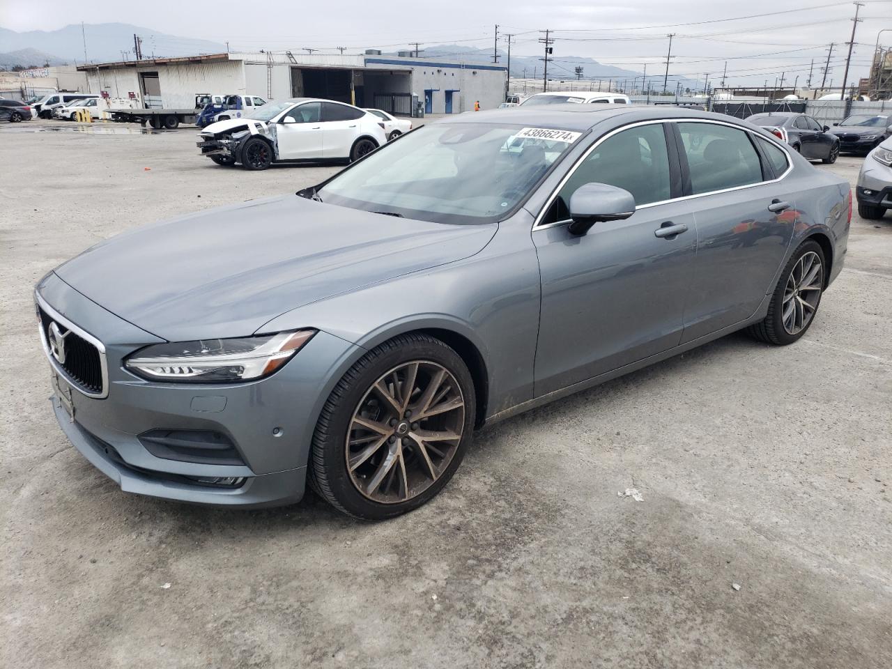 2017 volvo s90