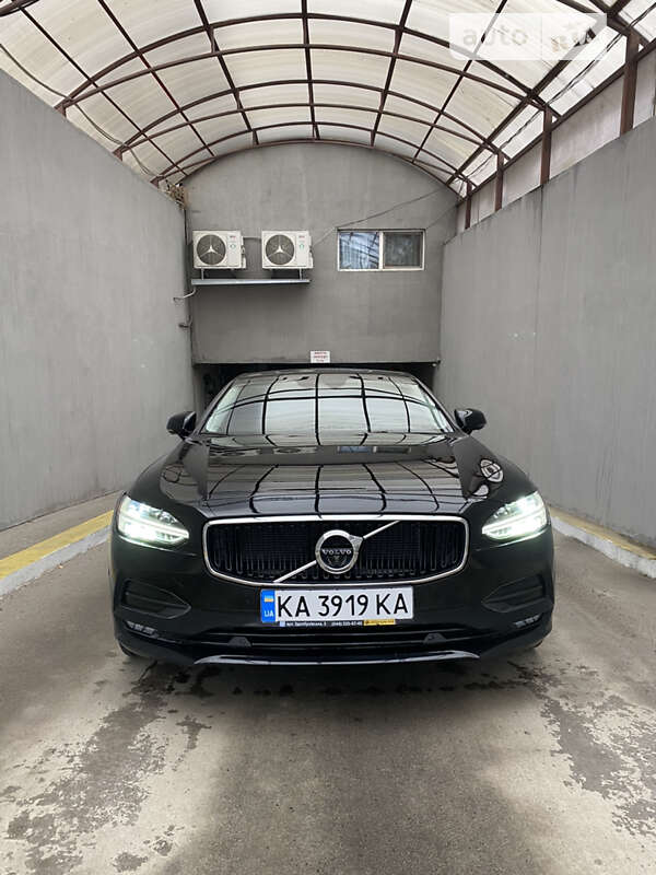 2017 volvo s90
