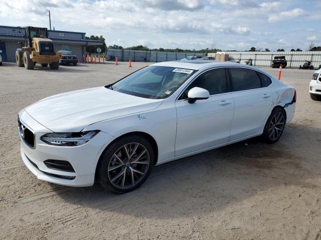2018 VOLVO S90